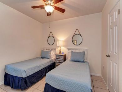 Holmes Beach Vacation Accommodation Remodeled Upscale